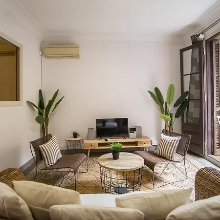 P2sal1071- Elegant In Carrer De Salinas Apartment *