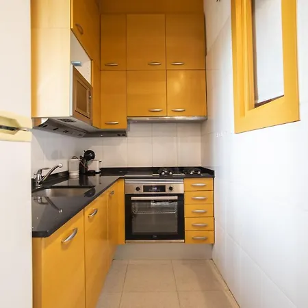 P2sal1071- Elegant In Carrer De Salinas Apartment Barcelona